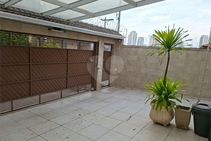 Sobrado à venda com 3 suítes em Santana, São Paulo, SP