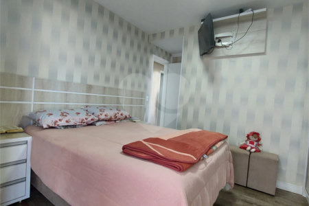 Apartamento à venda com 3 quartos, sendo 1 suíte, em Jardim Flor da Montanha, Guarulhos, SP
