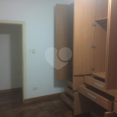 Apto com 99m 3 dorm 1 suite 2 banheiros com 1 vaga de garagem