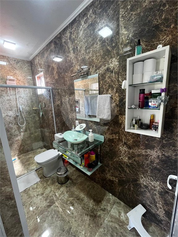 Casa à venda com 3 quartos, sendo 1 suíte,  em Residencial Colinas, Mogi das Cruzes, SP