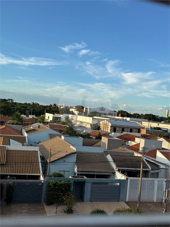 Apartamento à venda com 2 quartos em Parque Laranjeiras, Araraquara, SP