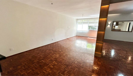 Apartamento à venda com 2 quartos, sendo 1 suíte,  em Itaim Bibi, São Paulo, SP