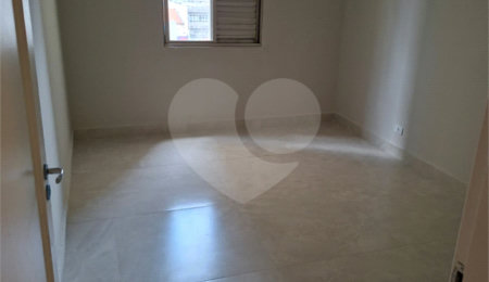 Apartamento à venda com 2 quartos em Santana, São Paulo, SP