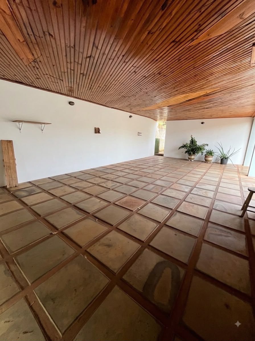 Casa à venda com 3 quartos, sendo 1 suíte, em Jardim das Oliveiras, Três Lagoas, MS