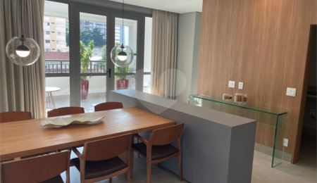 Apartamento à venda com 2 quartos, sendo 1 suíte, em Santo Amaro, São Paulo, SP