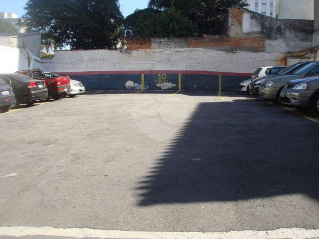 Terreno à venda em Santana, São Paulo, SP