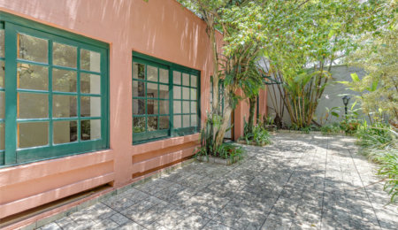 Casa à venda com 3 quartos, sendo 1 suíte,  em Granja Julieta, São Paulo, SP