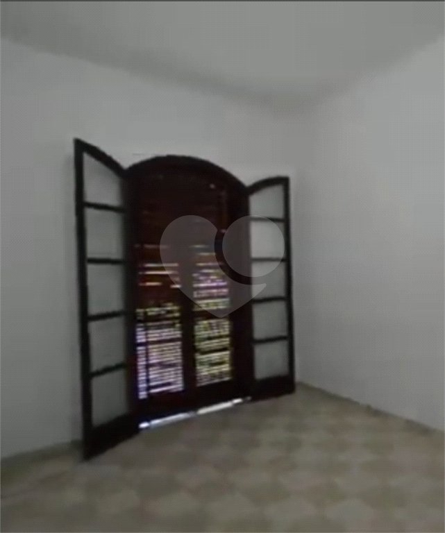 Sobrado à venda com 3 quartos em Vila Lageado, São Paulo, SP