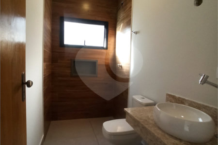 Casa à venda com 3 quartos, sendo 1 suíte, no condomínio Buona Vita, Atibaia - SP