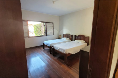 Casa Térrea à venda com 2 quartos, sendo 1 suíte, em Alto da Boa Vista, São Paulo, SP