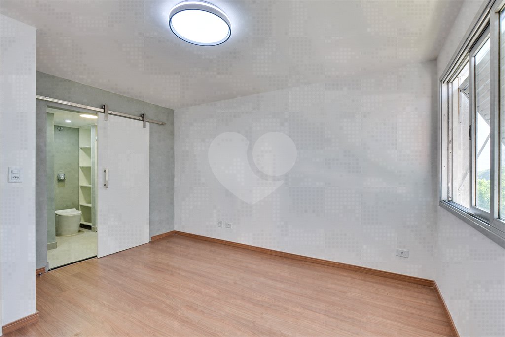 Apartamento à venda com 2 quartos, sendo 1 suíte, em Santo Amaro, São Paulo, SP