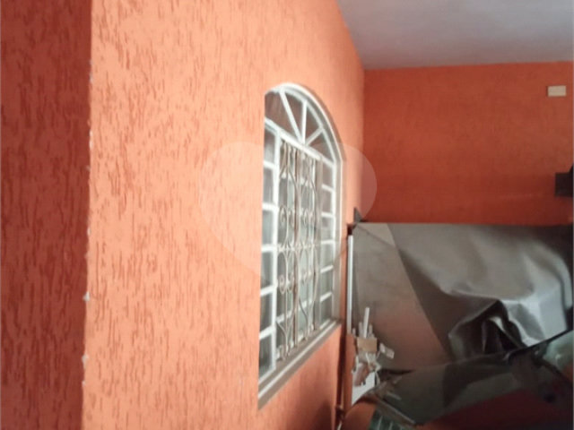 Sobrado à venda com 4 quartos em Tremembé, São Paulo, SP