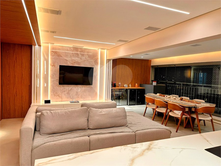 Apartamento à venda com 3 suítes em Vila Independência, São Paulo, SP