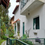 Casa à venda com 5 quartos, sendo 3 suítes,  no condomínio Alpes da Cantareira, Mairiporã - SP