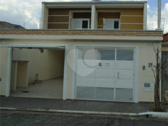Sobrado à venda com 3 quartos, sendo 1 suíte,  em Jabaquara, São Paulo, SP