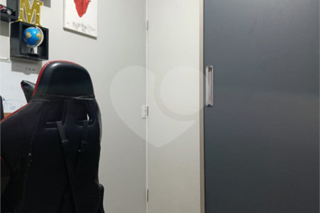 Apartamento à venda com 3 quartos, sendo 1 suíte, em Jardim Flor da Montanha, Guarulhos, SP