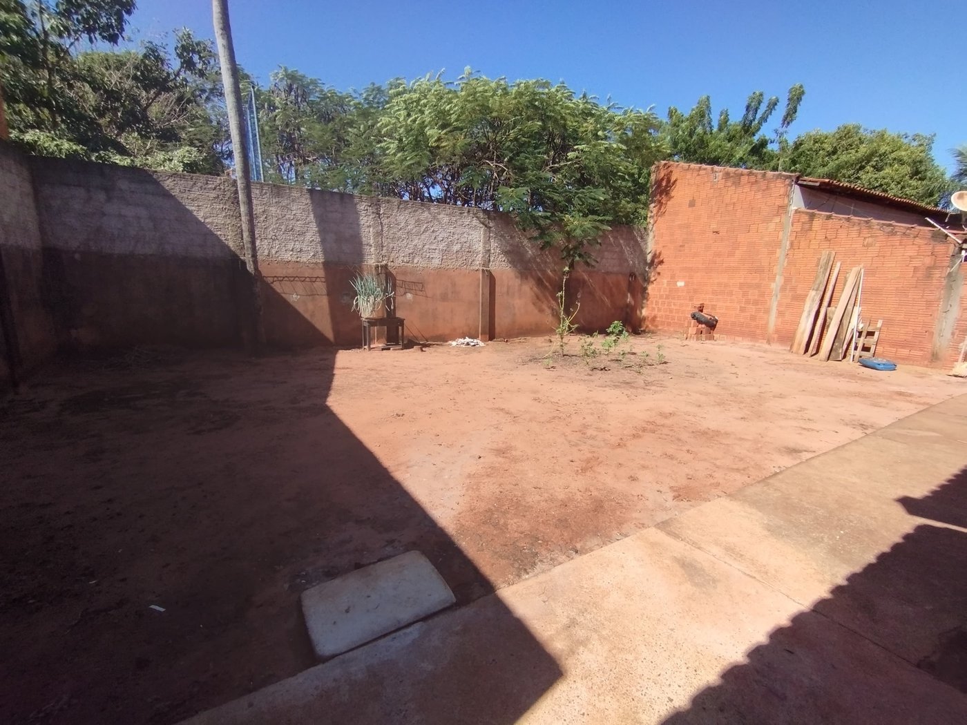 Casa à venda com 2 quartos em Jardim Flamboyant, Três Lagoas, MS
