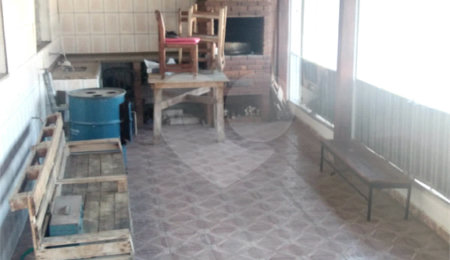 Sobrado à venda com 6 quartos, sendo 1 suíte, em Vila Maria Alta, São Paulo, SP
