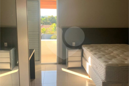 Chácara à venda com 4 quartos, sendo 3 suítes,  em Recanto Campestre Internacional de Viracopos Gleba 4, Indaiatuba, SP
