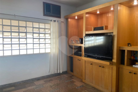 Casa à venda com 3 suítes em Jardim Primavera, Araraquara, SP