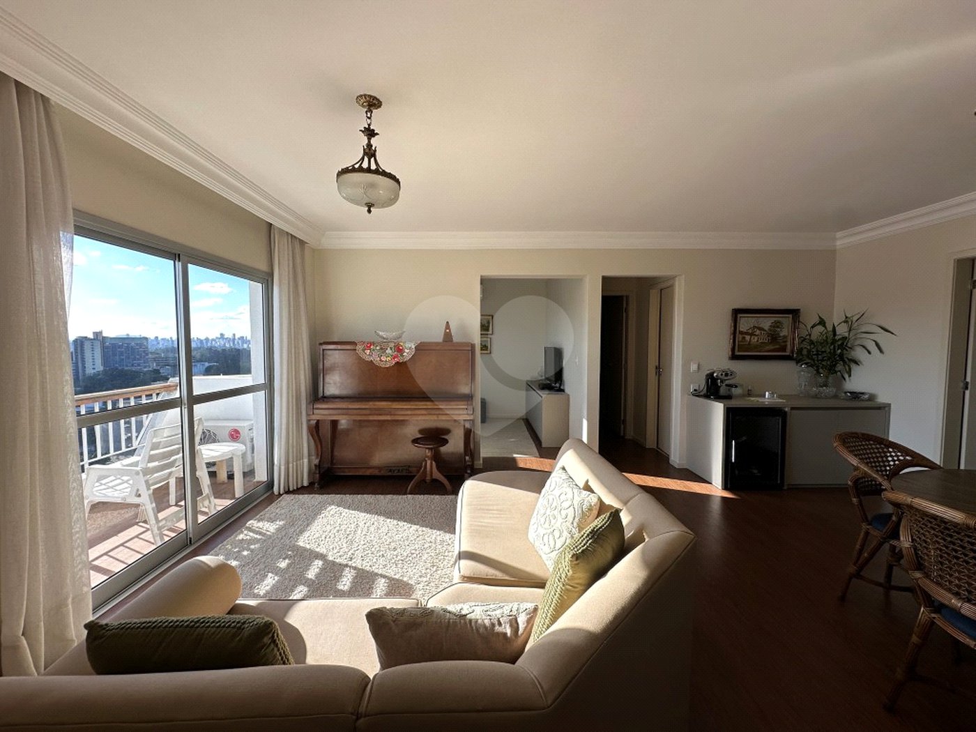 Apartamento à venda com 3 quartos, sendo 2 suítes, em Vila Clementino, São Paulo, SP