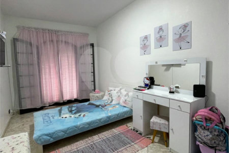 Sobrado à venda com 3 quartos, sendo 1 suíte, em Vila Gustavo, São Paulo, SP