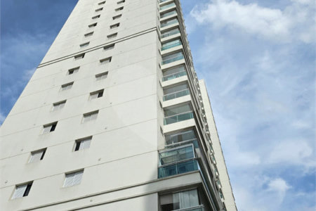 Apartamento à venda com 2 quartos, sendo 1 suíte, em Alto da Boa Vista, São Paulo, SP