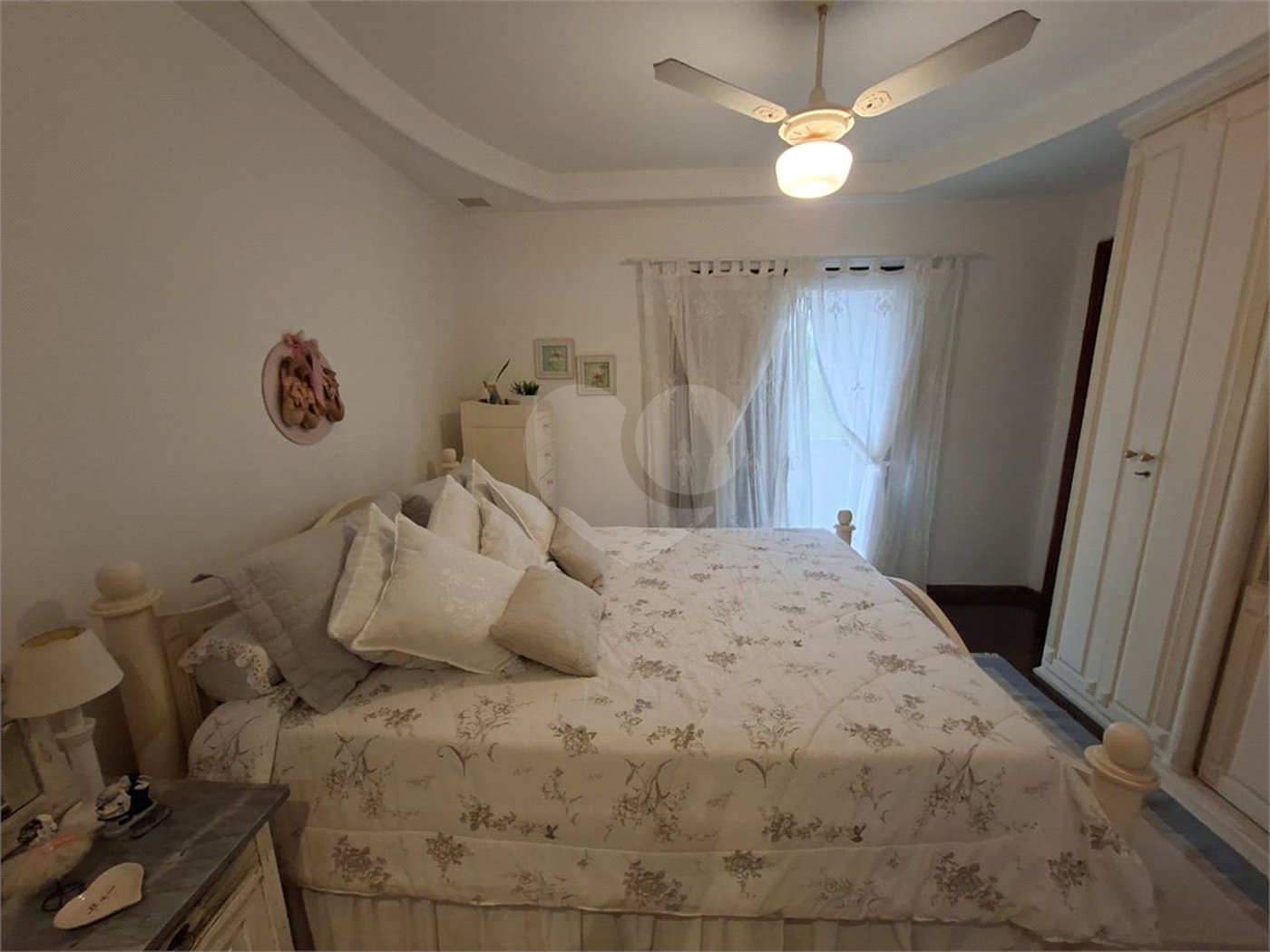 Cobertura à venda com 4 quartos, sendo 3 suítes,  em Vila Progredior, São Paulo, SP