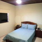 Casa à venda com 4 quartos, sendo 1 suíte, no condomínio Travessa Jacob,38, São Paulo - SP