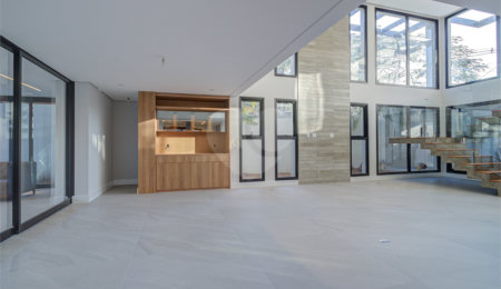 Casa à venda com 3 suítes em Granja Julieta, São Paulo, SP