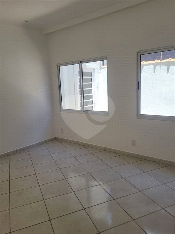 Sobrado à venda com 3 suítes em Jardim Regente, Indaiatuba, SP