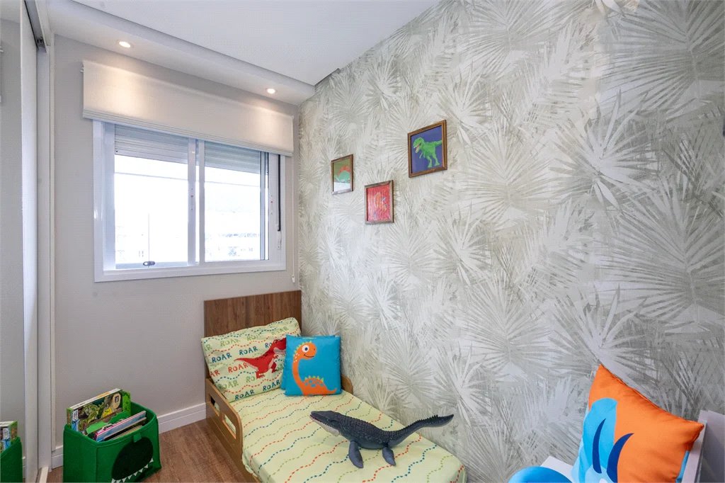 Apartamento à venda com 3 quartos, sendo 1 suíte, em Jardim Parque Morumbi, São Paulo, SP