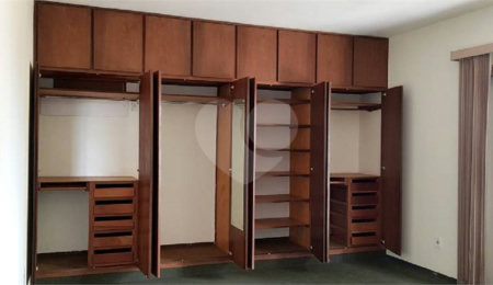 Apartamento à venda com 3 quartos, sendo 1 suíte, no Centro, Araraquara, SP