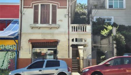 Casa à venda com 5 quartos, sendo 1 suíte, em Santana, São Paulo, SP