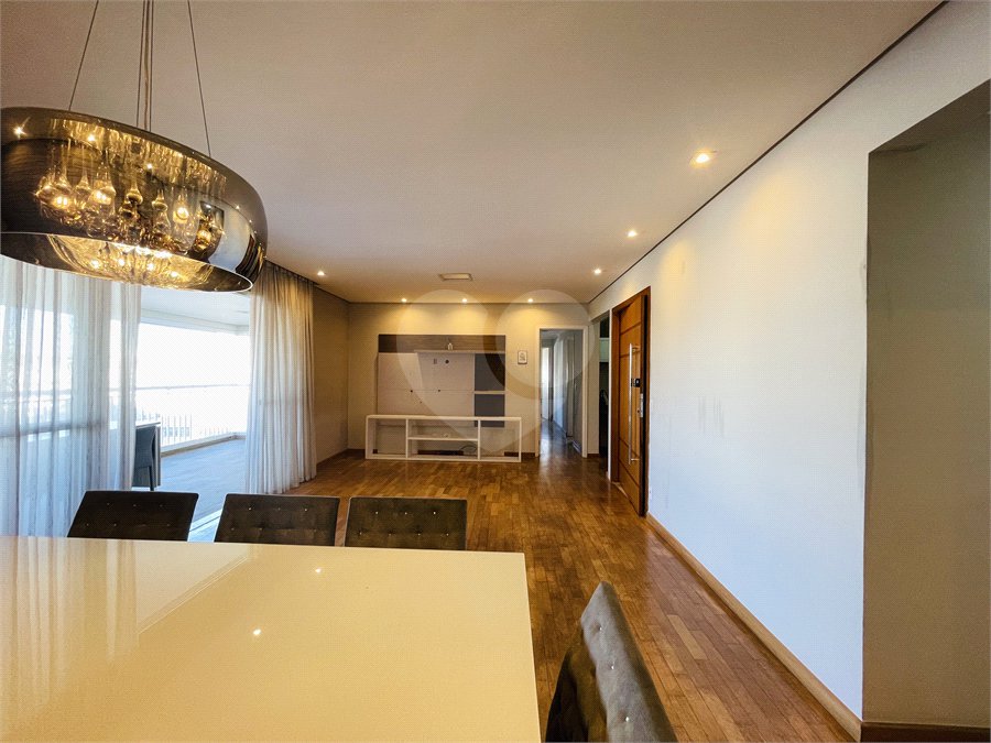 Apartamento à venda com 3 suítes no Centro, São Bernardo do Campo, SP