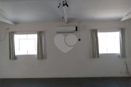 Salão Comercial à venda no Centro, Vinhedo, SP