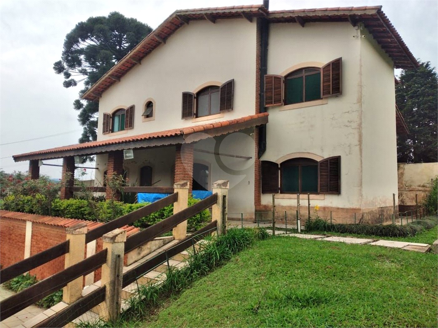 Chácara à venda com 4 quartos, sendo 3 suítes, em Ibiúna, Ibiúna, SP