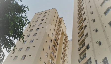 Apartamento à venda com 2 quartos, sendo 1 suíte,  em Santa Teresinha, São Paulo, SP