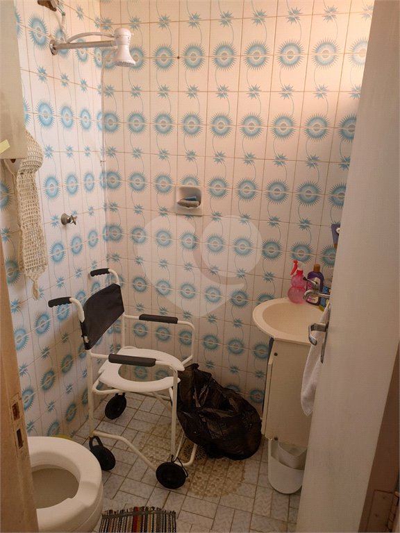 Sobrado à venda com 3 quartos no Centro, Jarinu, SP