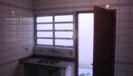 Sobrado à venda com 2 quartos em Vila Nivi, São Paulo, SP