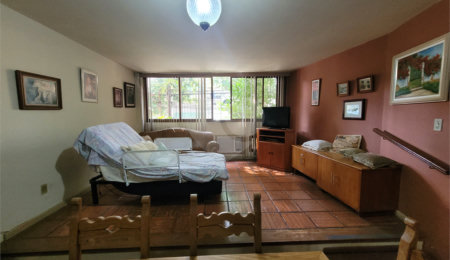 Casa à venda com 4 quartos, sendo 2 suítes, em Tijuca, Rio de Janeiro, RJ