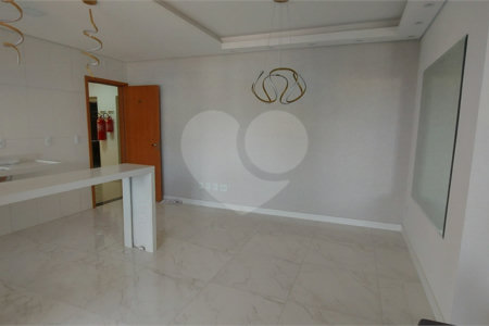 Apartamento à venda com 3 quartos, sendo 1 suíte, em Vila Barão, Sorocaba, SP