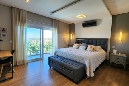 Casa à venda com 5 quartos, sendo 2 suítes, no condomínio Residencial Jardim Primavera, Louveira - SP