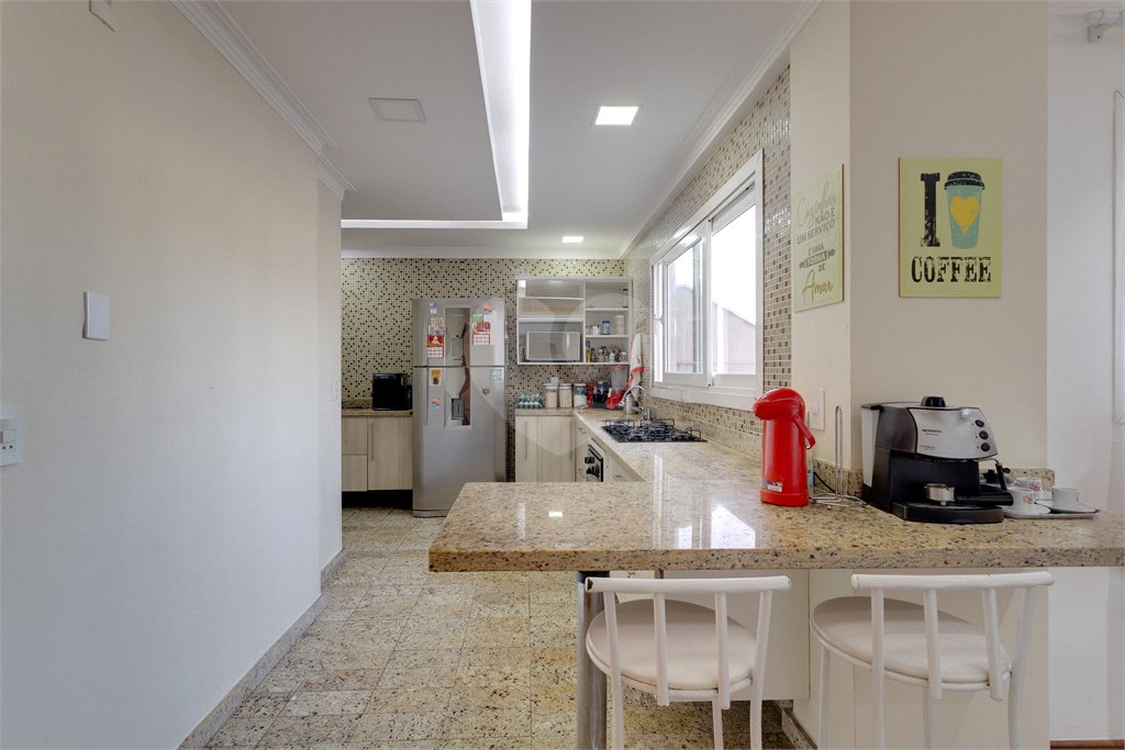 Casa à venda com 5 suítes em Jardim Marajoara, São Paulo, SP