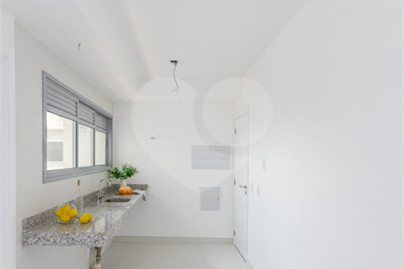 Apartamento à venda com 3 suítes em Jardim Marajoara, São Paulo, SP