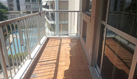 Apartamento à venda com 2 quartos, sendo 1 suíte,  em Tijuca, Rio de Janeiro, RJ