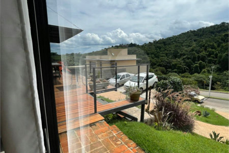 Casa à venda no condomínio Quintas da Boa Vista, Atibaia - SP