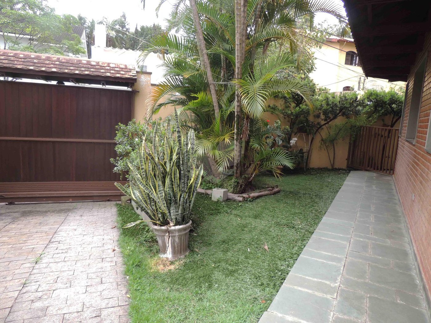 Sobrado à venda com 3 suítes em Jardim Marajoara, São Paulo, SP