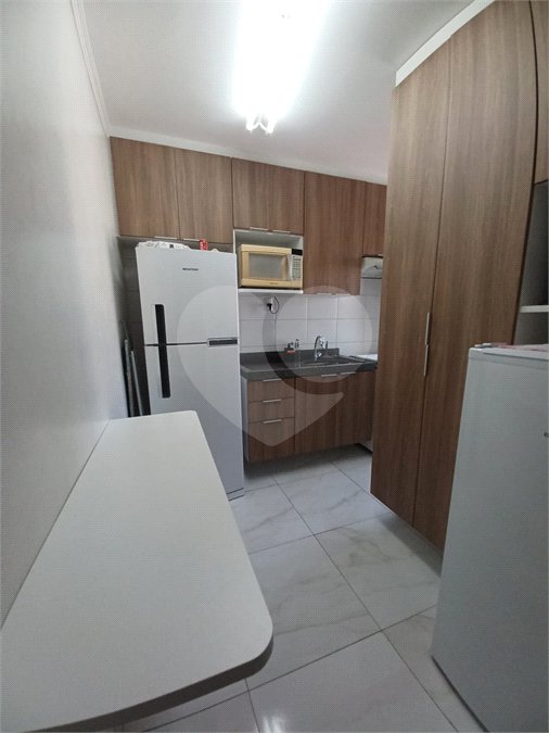Apartamento à venda com 2 quartos, sendo 1 suíte,  em Jardim Flor da Montanha, Guarulhos, SP