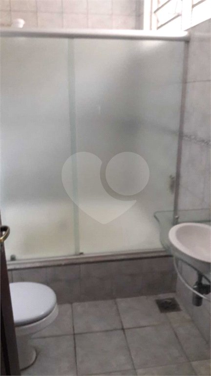 Casa à venda com 4 quartos, sendo 1 suíte, em Vila Santa Terezinha, Várzea Paulista, SP